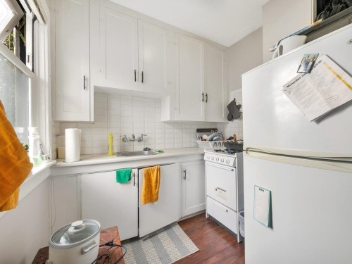 482 17Th Avenue W, Vancouver, BC 