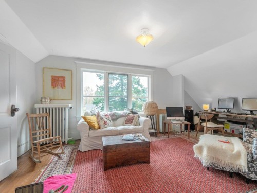 482 17Th Avenue W, Vancouver, BC 