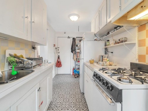 482 17Th Avenue W, Vancouver, BC 