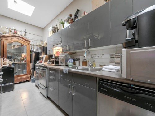 482 17Th Avenue W, Vancouver, BC 