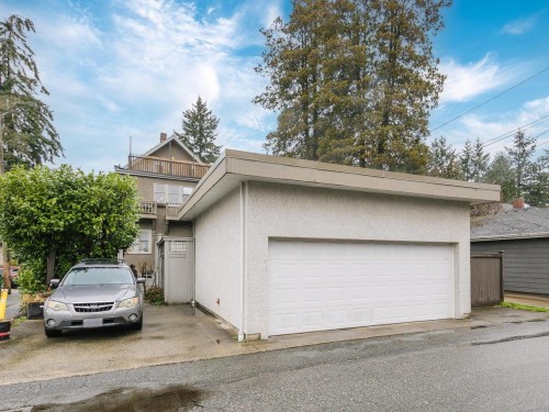 482 17Th Avenue W, Vancouver, BC 