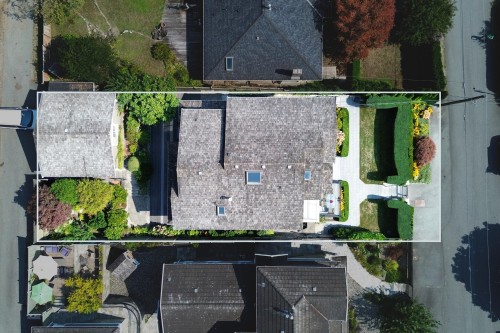 1361 Lawson Avenue, West Vancouver, BC 