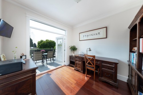 1361 Lawson Avenue, West Vancouver, BC 