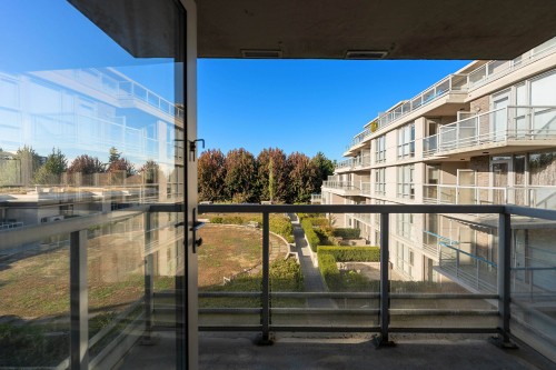 317-9373 Hemlock Drive, Richmond, BC 