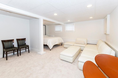 6713 Arbutus Street, Vancouver, BC 