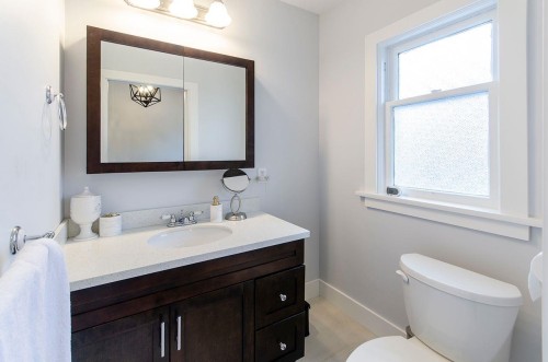 6713 Arbutus Street, Vancouver, BC 