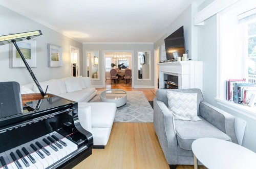 6713 Arbutus Street, Vancouver, BC 