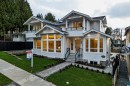 361 22Nd Street E, North Vancouver, BC 
