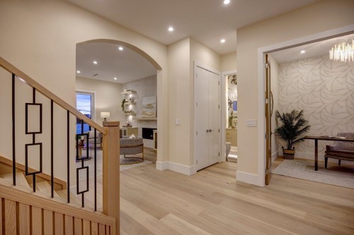 361 22Nd Street E, North Vancouver, BC 