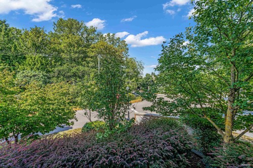 205-9500 Odlin Road, Richmond, BC 