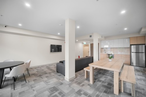 414-150 James Road, Port Moody, BC 