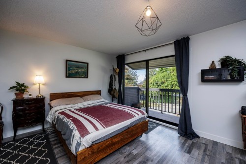 3132 Lonsdale Avenue, North Vancouver, BC 