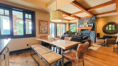 5125 Indian River Drive, North Vancouver, BC 