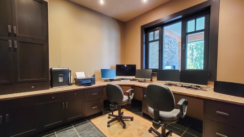 5125 Indian River Drive, North Vancouver, BC 