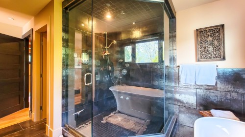 5125 Indian River Drive, North Vancouver, BC 