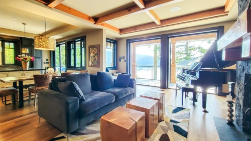 5125 Indian River Drive, North Vancouver, BC 