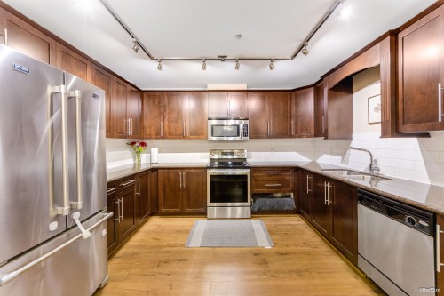 103-2628 Maple Street, Port Coquitlam, BC 