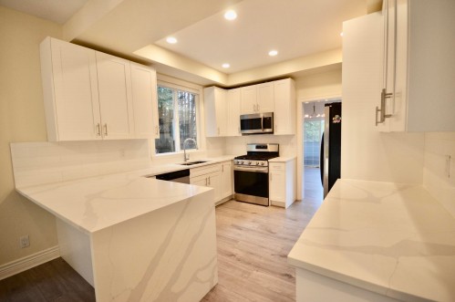 3398 Plateau Boulevard, Coquitlam, BC 