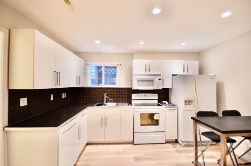 3398 Plateau Boulevard, Coquitlam, BC 