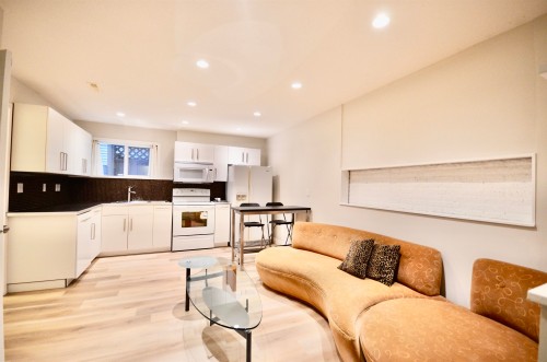 3398 Plateau Boulevard, Coquitlam, BC 