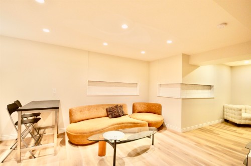 3398 Plateau Boulevard, Coquitlam, BC 