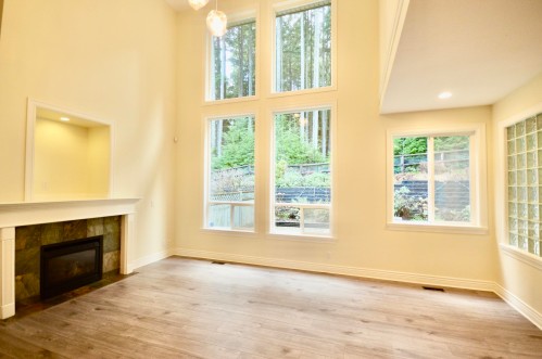 3398 Plateau Boulevard, Coquitlam, BC 