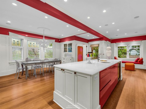 1747 Balaclava Street, Vancouver, BC 