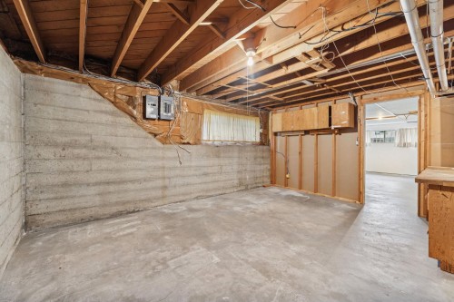 1521 64Th Avenue E, Vancouver, BC 