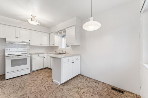 1521 64Th Avenue E, Vancouver, BC 