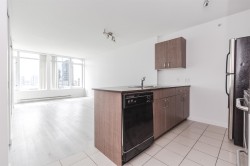 1313-610 Granville Street  Vancouver, BC V6C 3T3