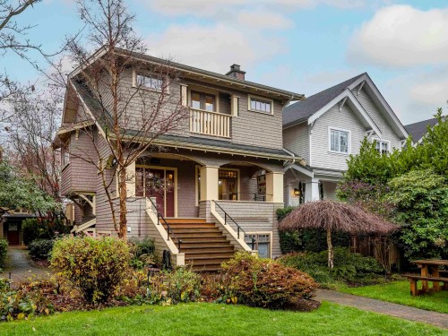 3540 5Th Avenue W, Vancouver, BC 