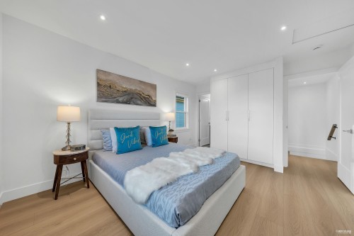 101-1125 Cartier Avenue, Coquitlam, BC 