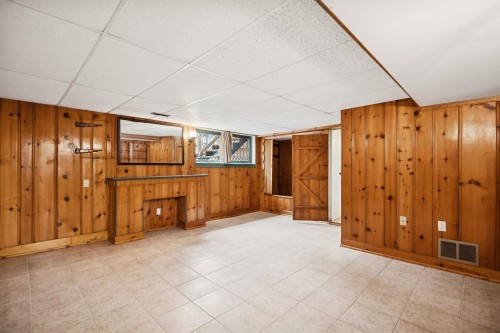 5525 Crown Street, Vancouver, BC 