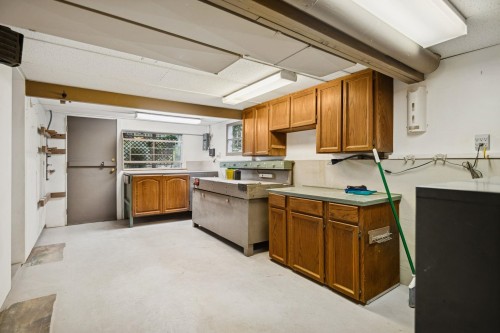 5525 Crown Street, Vancouver, BC 