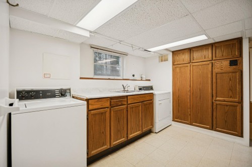 5525 Crown Street, Vancouver, BC 