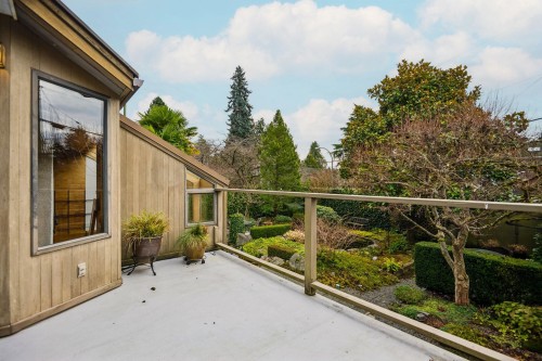 5525 Crown Street, Vancouver, BC 