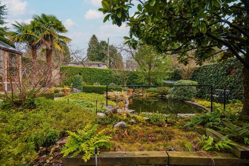 5525 Crown Street, Vancouver, BC 