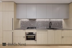 404-2471 St George Street  Vancouver, BC V5T 0L8