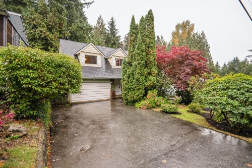 2174 Hoskins Road, North Vancouver, BC 