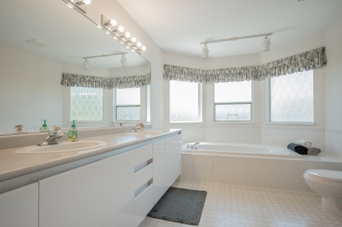 3320 Abbey Lane, Coquitlam, BC 