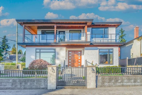 5111 Clinton Street  Burnaby, BC V5J 2L5