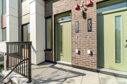 807 33rd Avenue W Vancouver, BC V5Z 2K5