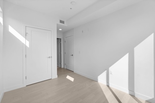 807 33Rd Avenue W, Vancouver, BC 