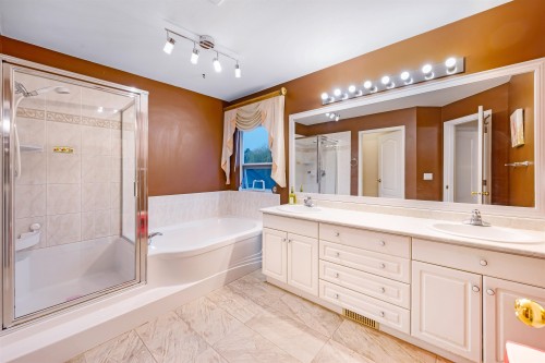 30 Balsam Place, Port Moody, BC 