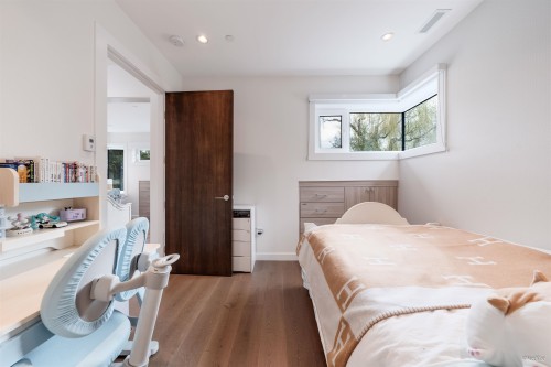 3781 24Th Avenue W, Vancouver, BC 