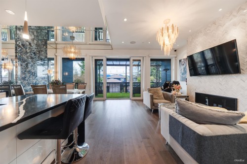 3781 24Th Avenue W, Vancouver, BC 