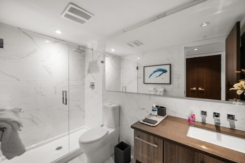 204-210 Salter Street, New Westminster, BC 