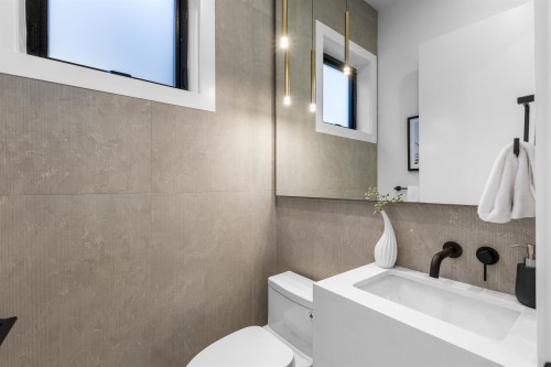 2-546 46Th Avenue E, Vancouver, BC 