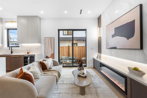 2-546 46Th Avenue E, Vancouver, BC 