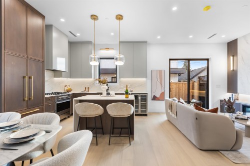 2-546 46Th Avenue E, Vancouver, BC 